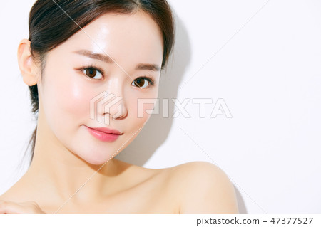 Women beauty 47377527