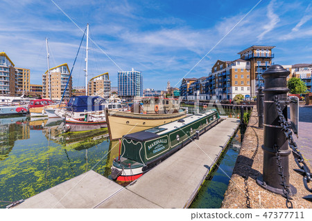 View of boats docked at Limehouse Basin 47377711