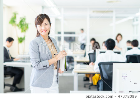 女商人 女商人 47378089