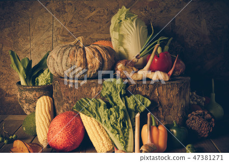still life Vegetables and fruits. still life Vegetables and fruits. 47381271