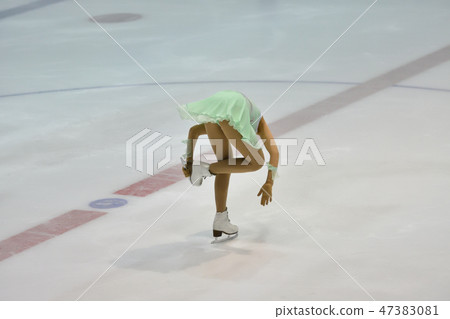 Girl ice skating Girl ice skating 47383081