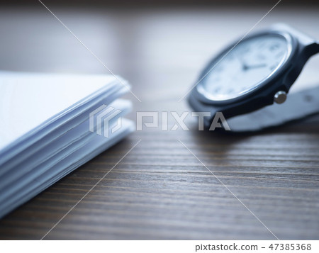 企業形象·文件·時鐘 企業形象·文件·時鐘 47385368