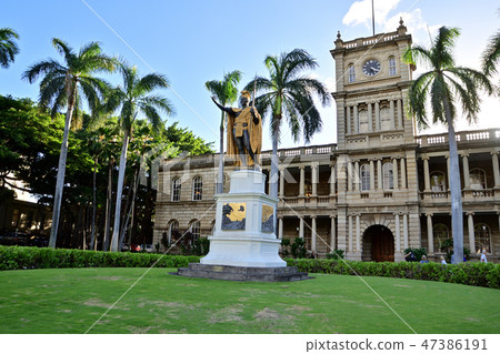 夏威夷Kamehameha偉大的雕像 夏威夷Kamehameha偉大的雕像 47386191