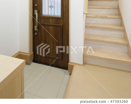 一個新建的房子的入口的圖像 一個新建的房子的入口的圖像 47393260