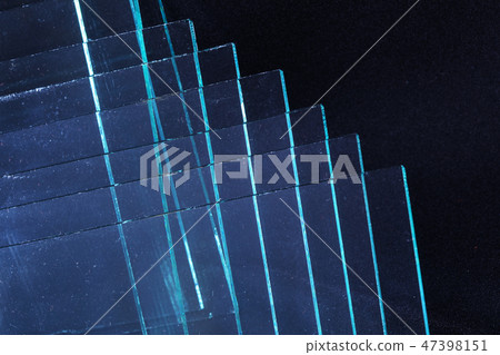Sheets of Factory manufacturing tempered clear float glass panels cut to size Sheets of Factory manufacturing tempered clear float glass panels cut to size 47398151