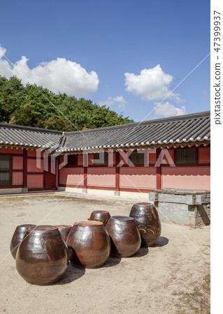 Suwon Hwaseong 47399937