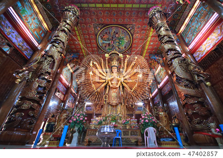 Large Guan Yin Bodhisattva carved from wood  47402857