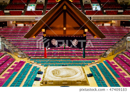 相撲相扣環和懸掛式屋頂 相撲相扣環和懸掛式屋頂 47409183