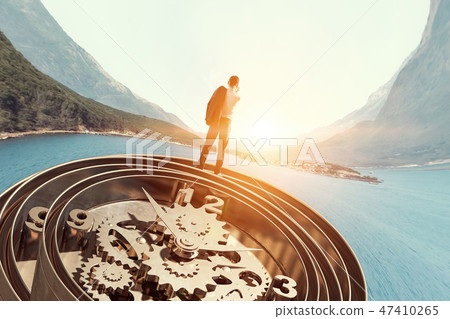 When time is passing 47410265