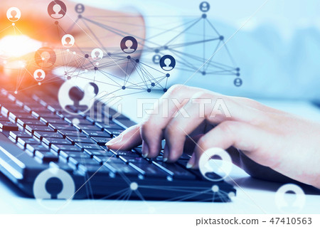 Woman use black keyboard 47410563