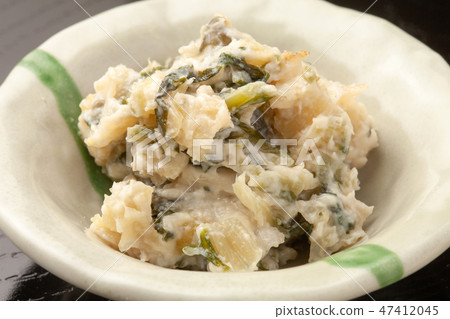 Wasabi pickles 47412045