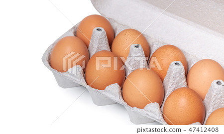 chicken eggs in the package 47412408