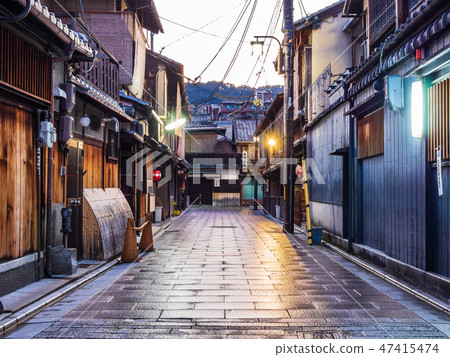 Alley of Kyoto Gion Alley of Kyoto Gion 47415474