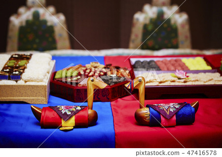 韓國婚姻訂婚活動鴨子比賽 47416578