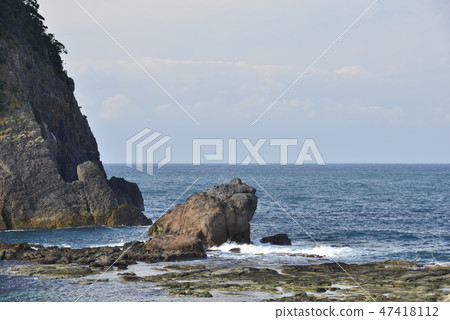 [Hyogo Prefecture Kasumi Coast] Frog island in Imakoura 47418112