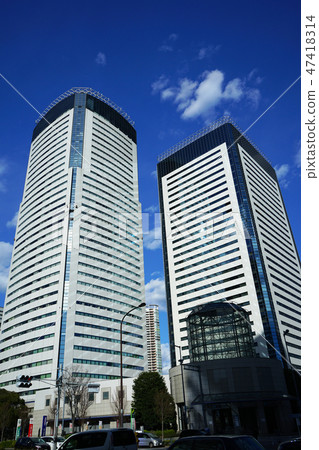 Toyosu station square landscape 47418314