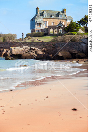 typical Brittany coast in the north of France typical Brittany coast in the north of France 47419381