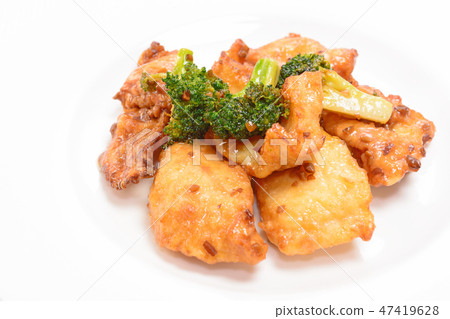 白魚和西蘭花 白魚和西蘭花 47419628