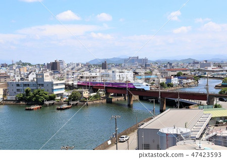 Rapito peach running Nankai Wakayama Port line 47423593