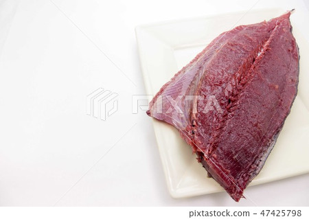 一瓶鰹魚 一瓶鰹魚 47425798