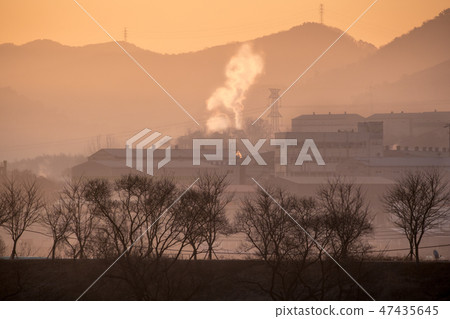 Gyeongnam Gimhae Hwangpo Stream sunrise Gyeongnam Gimhae Hwangpo Stream sunrise 47435645