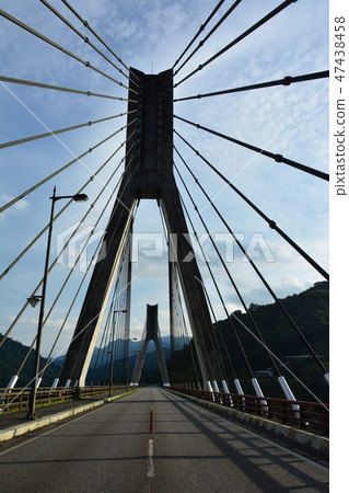 Song of the Ultimate Bridge Song of the Ultimate Bridge 47438458