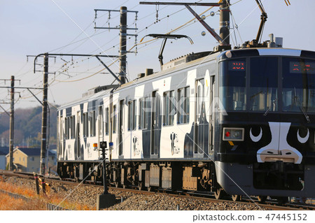 Cattlehouse 9 47445152