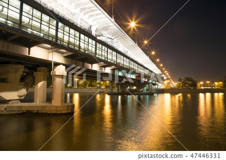 Moscow River, Luzhnetskaya Bridge.Moscow, Russia Moscow River, Luzhnetskaya Bridge.Moscow, Russia 47446331