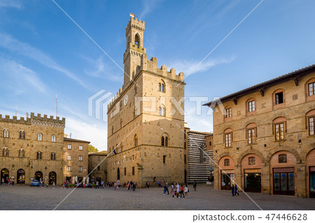 Piazza dei Priori, Volterra Piazza dei Priori, Volterra 47446628
