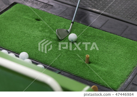 Indoor, Golf, Golf Course, Fighting, Urban, Practice, Practice Area, Golf Club, 47446984