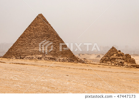 The Great Pyramids of Giza desert near Cairo in Egypt unesco cultural heritage The Great Pyramids of Giza desert near Cairo in Egypt unesco cultural heritage 47447173