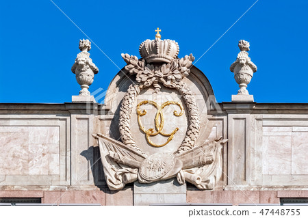 Fragment of a building with stucco. Fragment of a building with stucco. 47448755