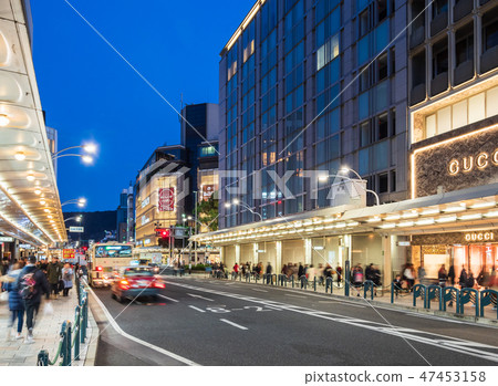 京都四條河原町晚上視圖 47453158