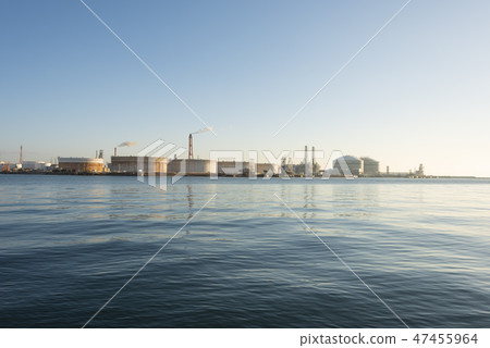 Harbor Sea Plant Early morning blue sky 47455964