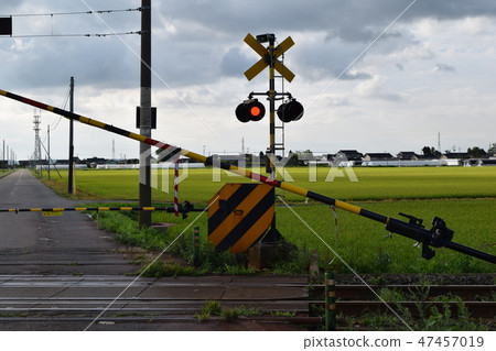 鐵軌鐵路道口 鐵軌鐵路道口 47457019