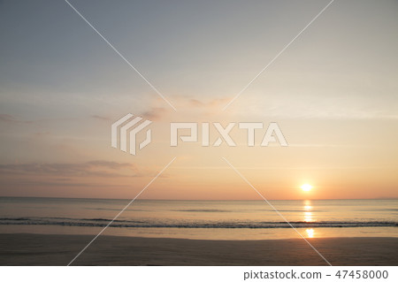Beautiful sea of summer background and sunset 47458000