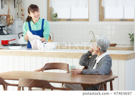 Housekeeping women and senior women Housekeeping women and senior women 47463697