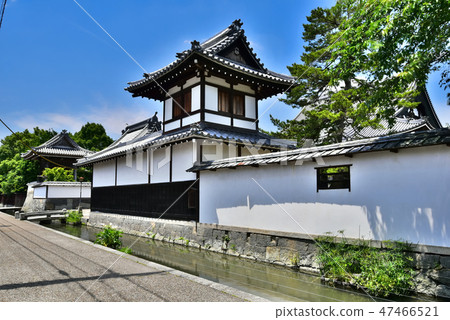 五個別墅的城市景觀 五個別墅的城市景觀 47466521