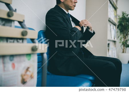 await, gents, male 47479798