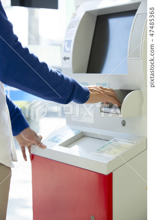 Convenience store ATM 47485368