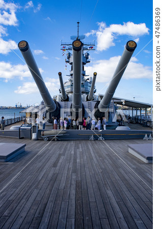 Battleship Missouri main gun front 47486369