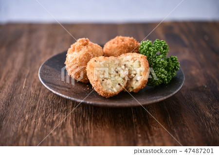 Croquette 47487201