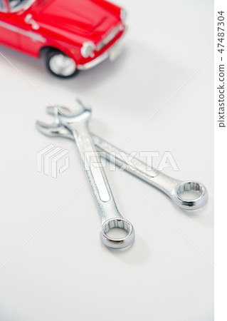 Toy cars and tools 47487304