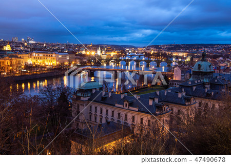 捷克布拉格查理大橋 47490678