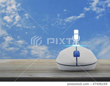 Business communication online concept 47496289