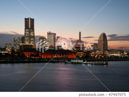 Minato Mirai Minato Mirai 47497075