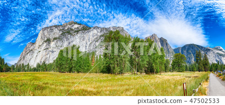 Yosemite Valley.  47502533