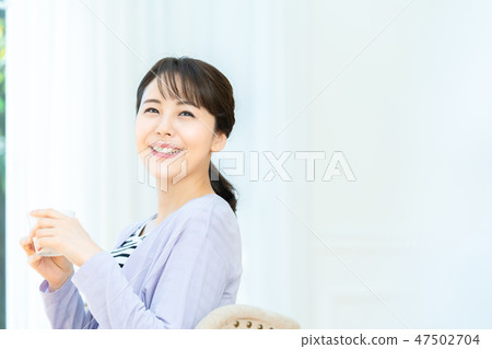 Young lady girls lifestyle female portrait 47502704