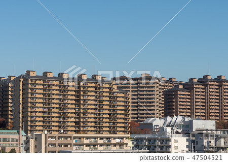 大廈集團 47504521