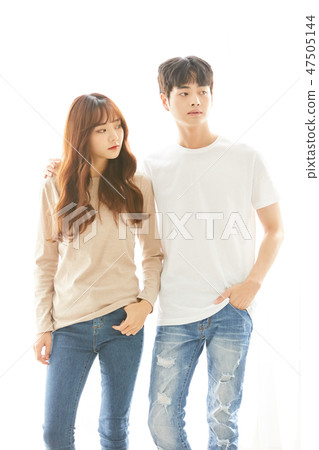 Couple lifestyle 47505144
